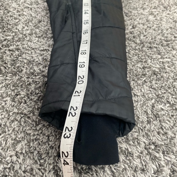 Columbia Women’s Jacket (Small) - Picture 4 of 9